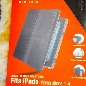 This is the Solo New York Premium Ascent Case for iPads.